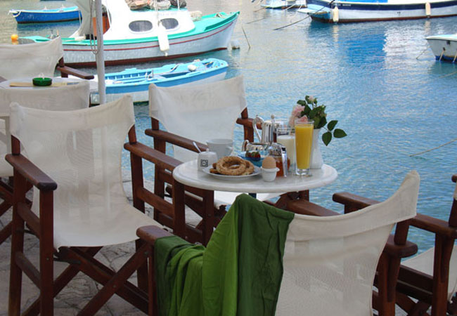 Breakfast at the Aegean sea